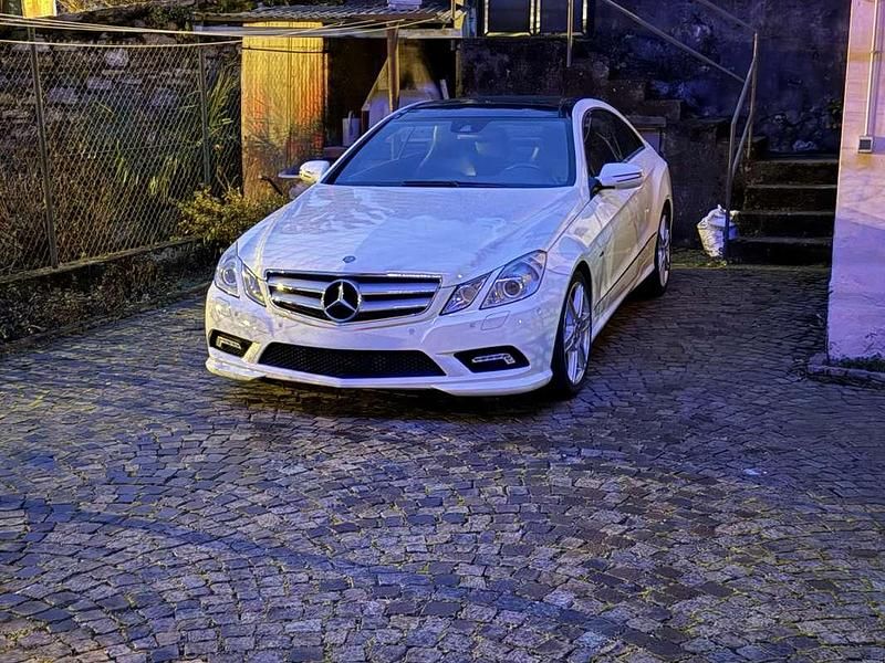 Usata Mercedes E250 AMG 204 CV (150 kW) 2009 Coupé