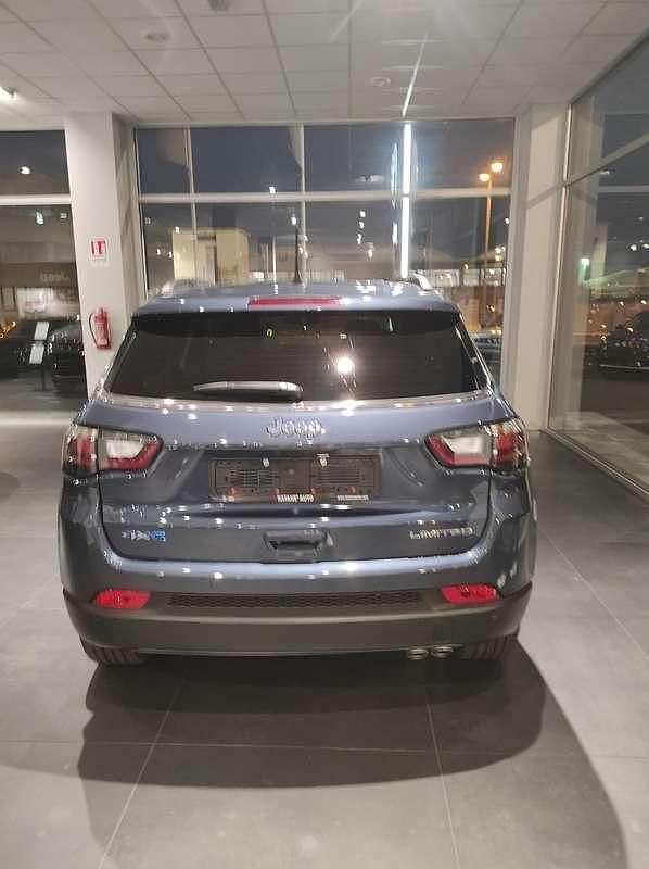 Usata Jeep Compass Limited 190 CV (139 kW) 2022 Blu/azzurro SUV