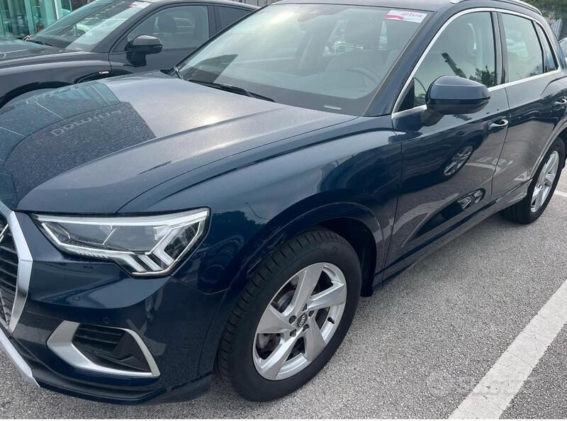 Usata Audi Q3 190 CV (139 kW) 2019 Blu SUV