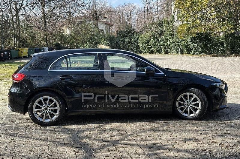 Usata Mercedes A180 Business 116 CV (85 kW) 2019 Nero Coupé