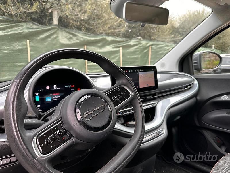 Usata Fiat 500e 42 kW (58 CV) 2020 Grigio