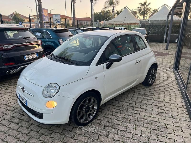 Usata Fiat 500 86 CV (63 kW) 2011 Bianco Berlina
