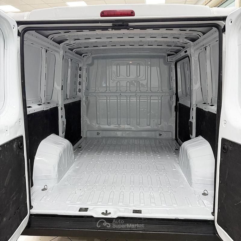 Usata Opel Movano S 120 CV (88 kW) 2022 Bianco Furgone