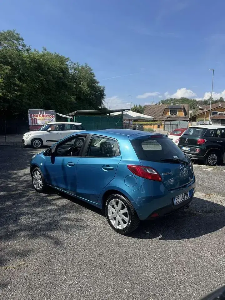 Usata Mazda 2 Trendy 72 CV (52 kW) 2011 Other Utilitaria