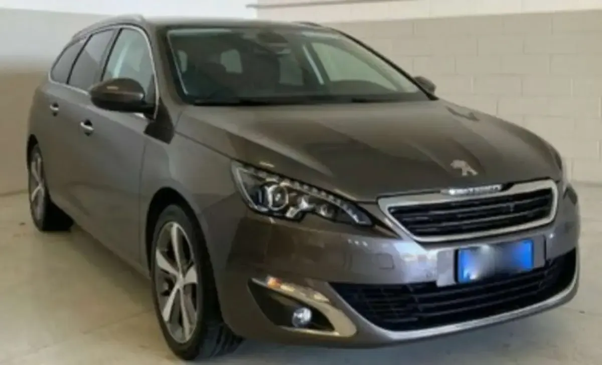 Usata Peugeot 308 SW GT-line 131 CV (96 kW) 2015 Station wagon