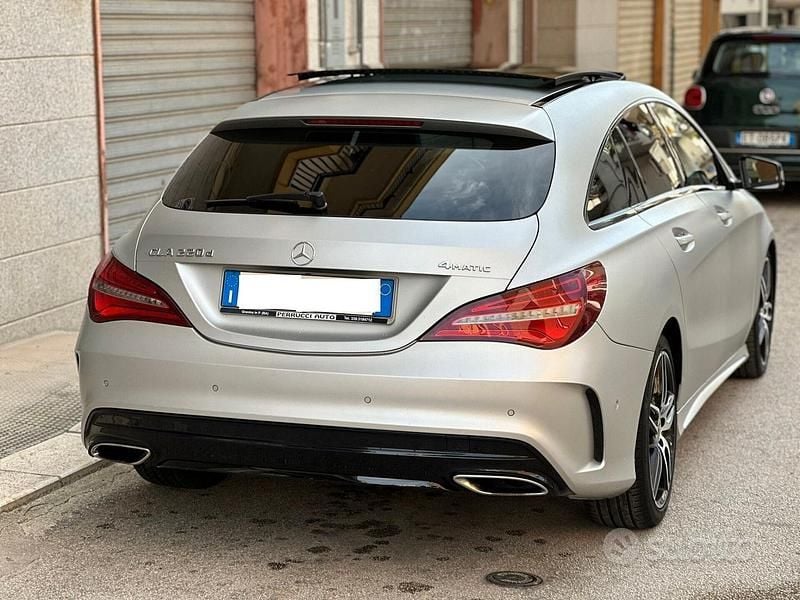 Usata Mercedes CLA220 Premium 177 CV (130 kW) 2017 Grigio Berlina