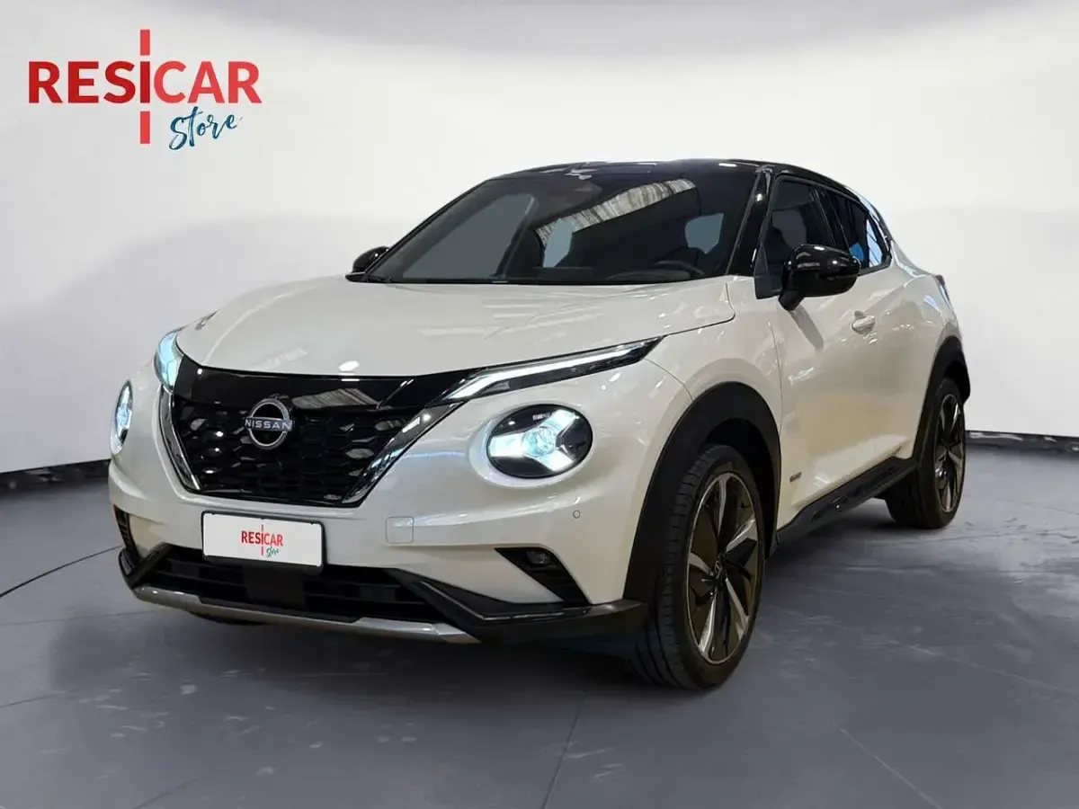 Usata Nissan Juke 94 CV (69 kW) 2022 White pearl brilliant SUV