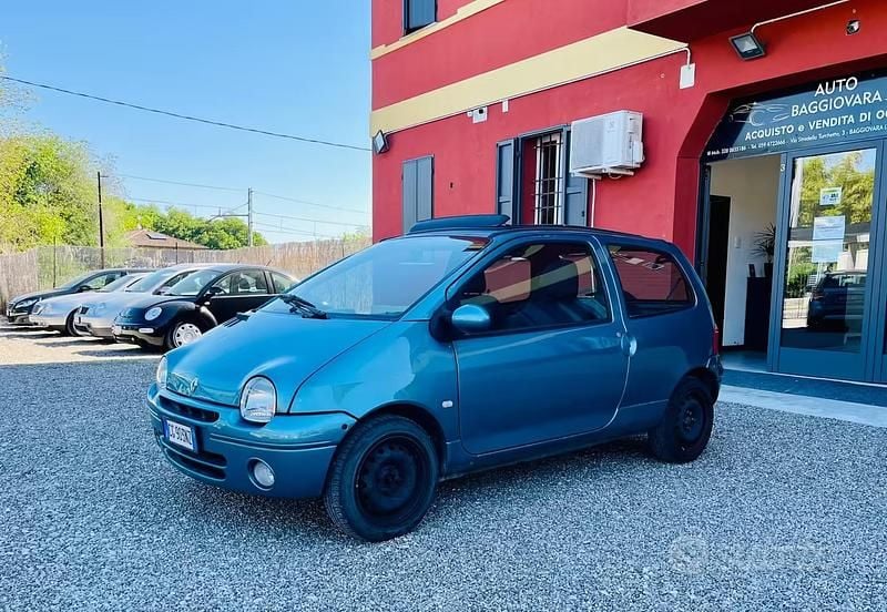 Usata Renault Twingo 58 CV (42 kW) 2003 Blu Utilitaria