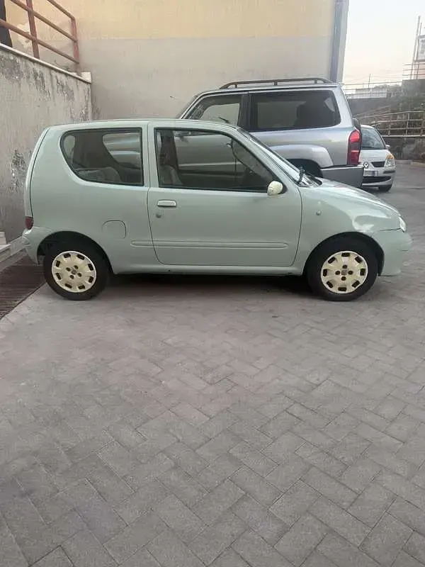 Usata Fiat 600 Anniversary 54 CV (39 kW) 2007 Utilitaria