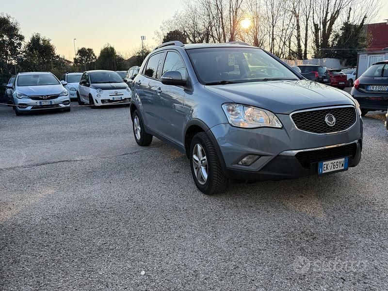 Usata Ssangyong (KGM) Korando 175 CV (128 kW) 2012 Blu SUV