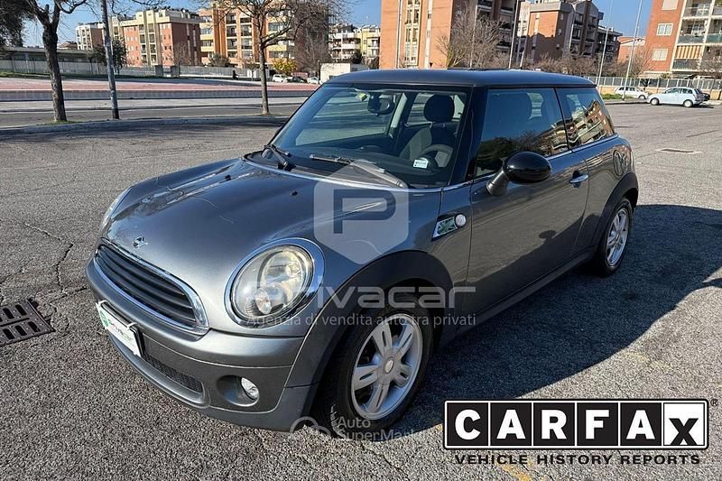 Usata Mini ONE 95 CV (69 kW) 2009 Gray Utilitaria