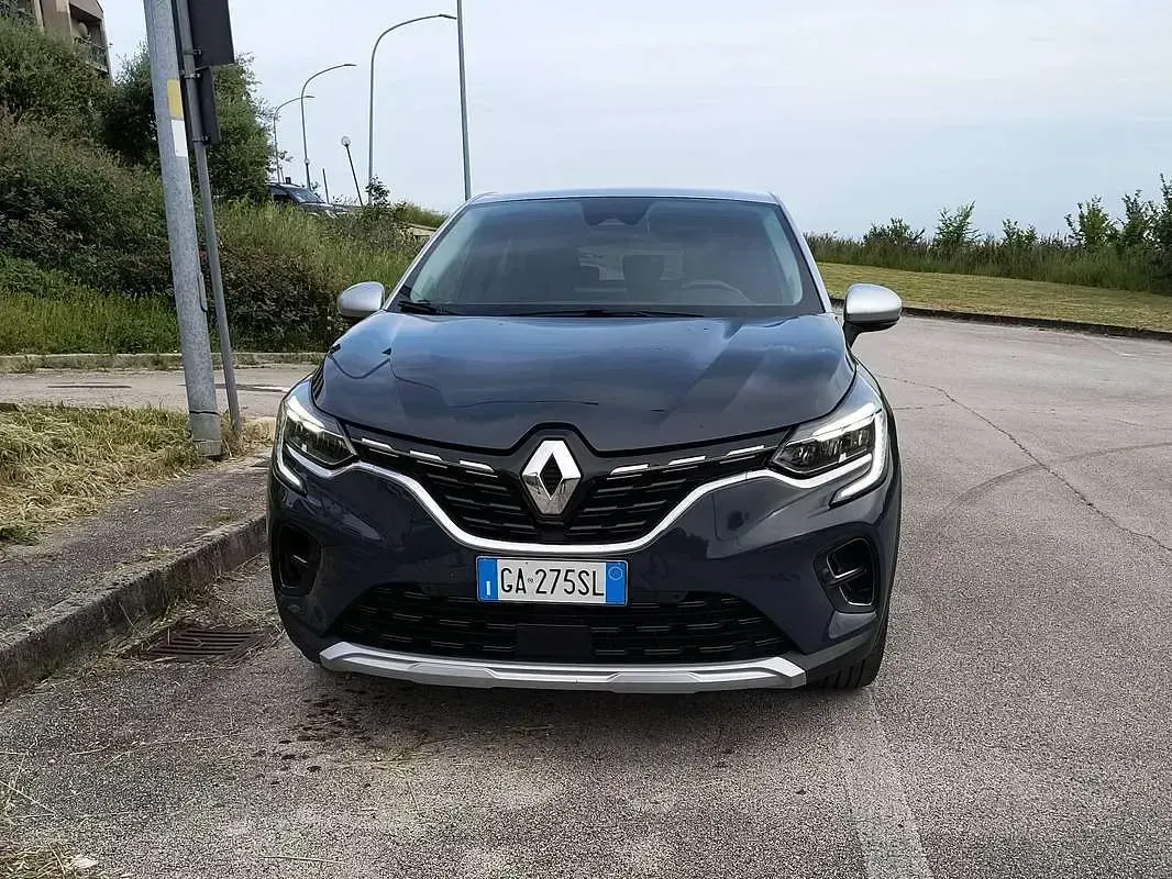 Usata Renault Captur Intens 116 CV (85 kW) 2020 Grigio SUV