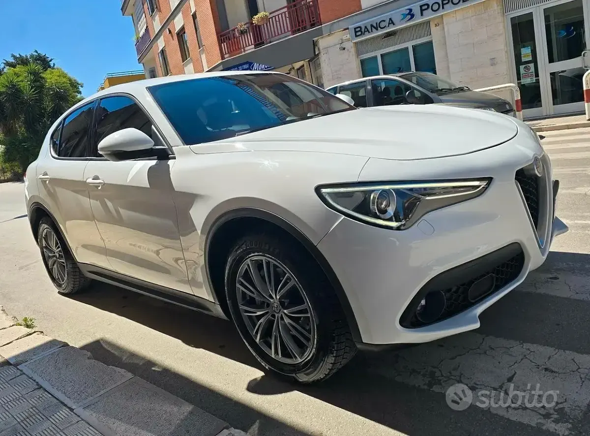 Usata Alfa Romeo Stelvio Super 150 CV (110 kW) 2019 Bianco SUV