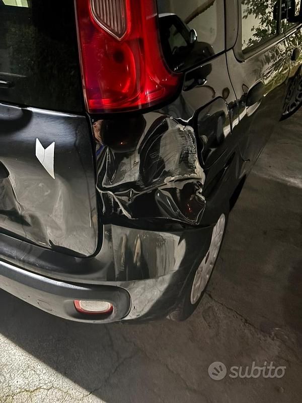 Usata Fiat Panda Active 60 CV (44 kW) 2017 Nero Utilitaria