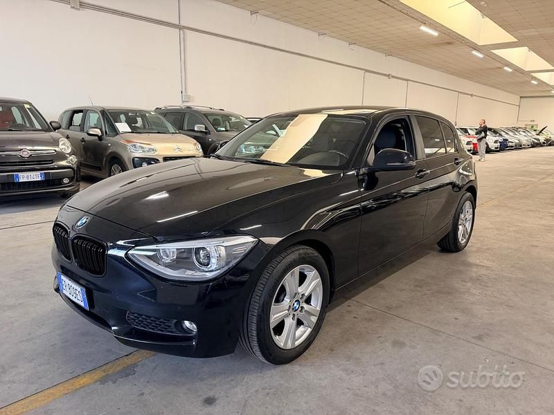 Usata BMW 120 Efficient Dynamics 184 CV (135 kW) 2013 Nero Utilitaria