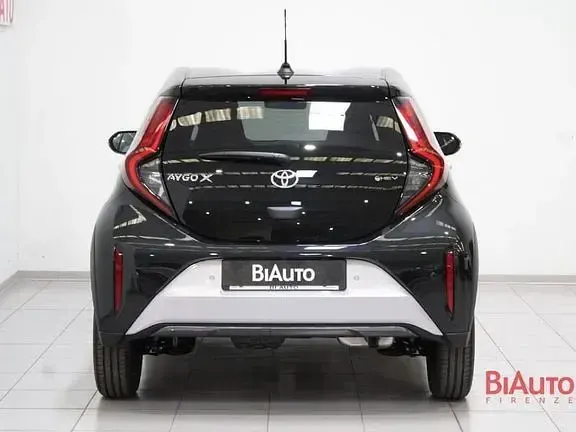 Nuova Toyota Aygo X Premium 116 CV (85 kW) 2026 Grigio SUV