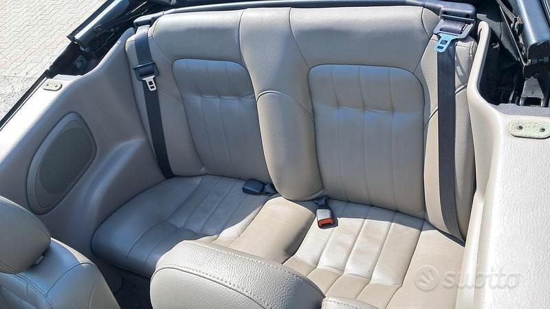 Usata Chrysler Sebring Cabriolet 203 CV (149 kW) 2001 Blu Cabrio