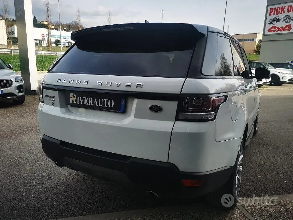 Usata Land Rover Range Rover 249 CV (183 kW) 2016 Bianco SUV