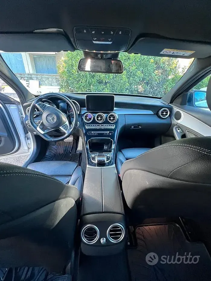 Usata Mercedes C220 194 CV (142 kW) 2018 Grigio Station wagon