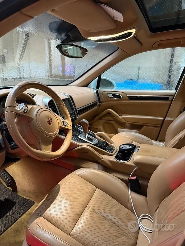Usata Porsche Cayenne 250 CV (183 kW) 2013 SUV