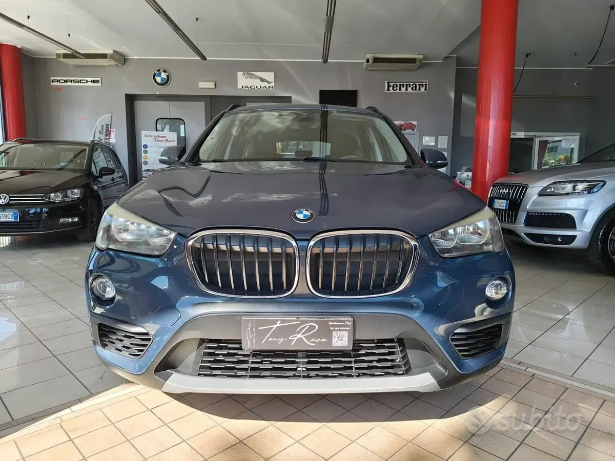 Usata BMW X1 150 CV (110 kW) 2016 Grigio SUV