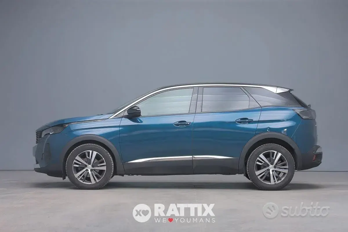 Usata Peugeot 3008 Allure 131 CV (96 kW) 2022 Bluazzurro SUV