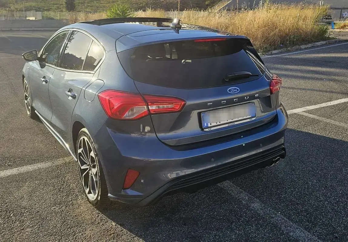 Usata Ford Focus ST-Line 120 CV (88 kW) 2018 Blu Berlina