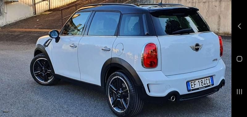 Usata Mini Cooper S Countryman 184 CV (135 kW) 2010 Bianco SUV