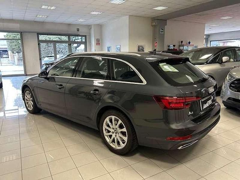 Usata Audi A4 Ambiente 190 CV (139 kW) 2019 Nero Station wagon
