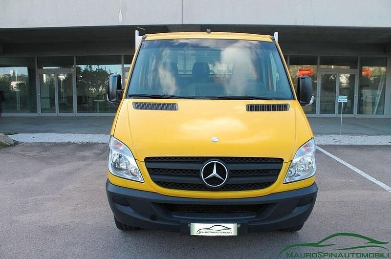 Usata Mercedes Sprinter 115 CV (84 kW) 2006 Giallo