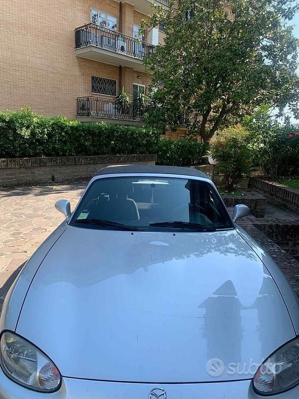 Usata Mazda MX5 1998 Grigio Cabrio