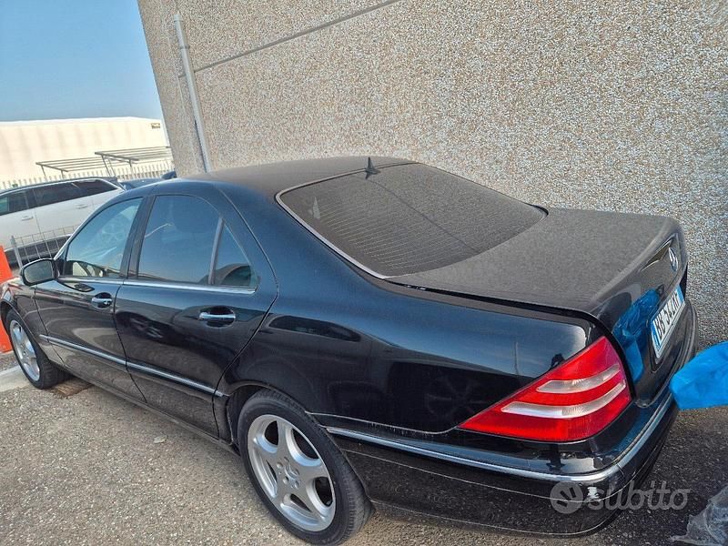 Usata Mercedes S320 224 CV (164 kW) 1999 Nero Berlina