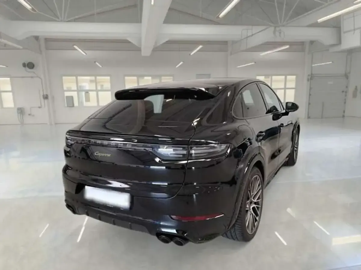 Usata Porsche Cayenne Platinum Edition 462 CV (339 kW) 2023 Nero SUV