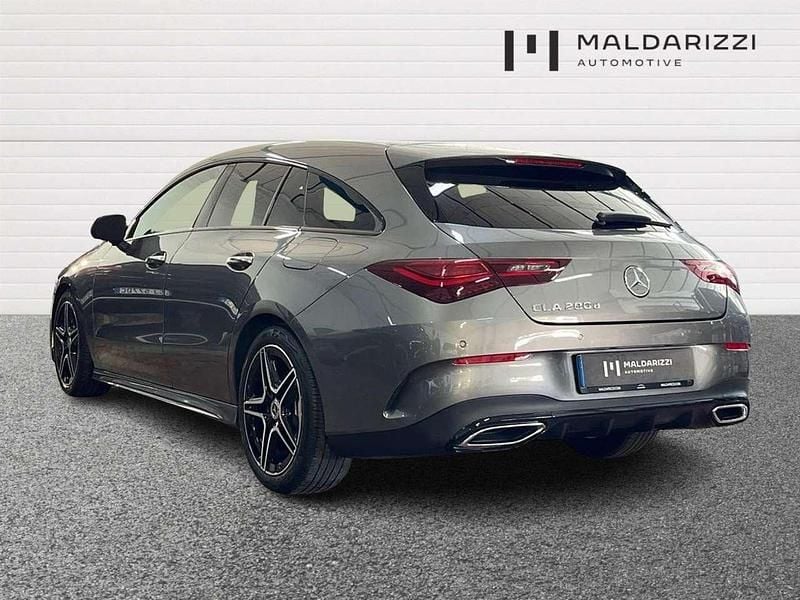 Usata Mercedes CLA200 AMG Line Premium 150 CV (110 kW) 2025 Grigio Station wagon