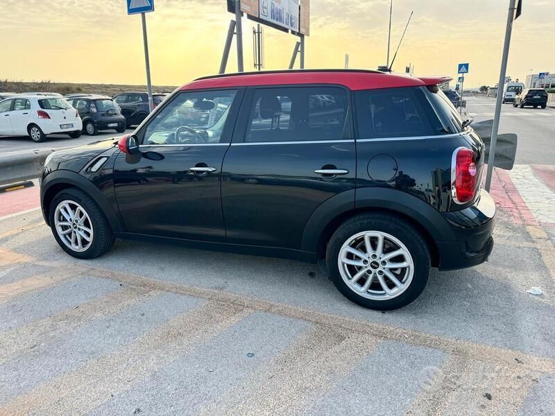Nero Usata 2016 Mini Countryman SUV | 15.000 € (Molto cara) - Immagine 1/4