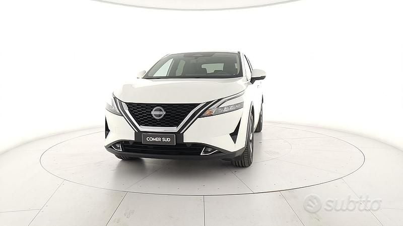 Usata Nissan Qashqai N-Connecta 140 CV (102 kW) 2022 Bianco SUV