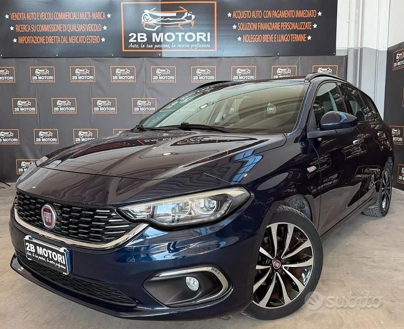 Usata Fiat Tipo Lounge 95 CV (69 kW) 2018 Blu Station wagon