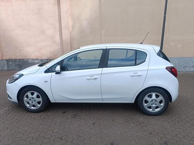 Usata Opel Corsa 75 CV (55 kW) 2016 Bianco Utilitaria