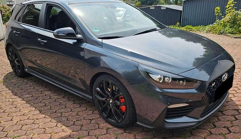Usata Hyundai i30 N Performance 275 CV (202 kW) 2020 Grigio Berlina