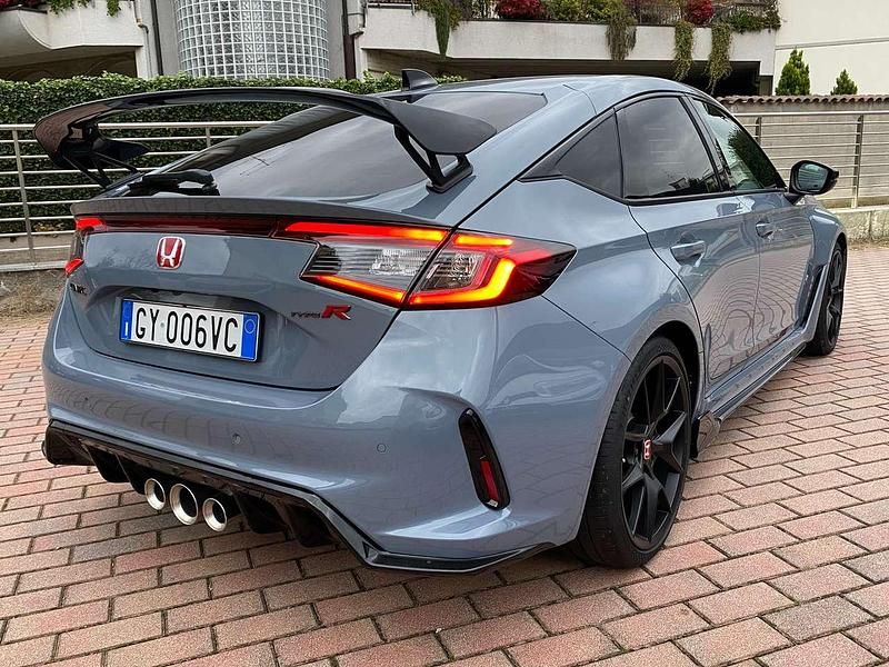 Nuova Honda Civic Type R 329 CV (241 kW) 2025 Grigio Berlina