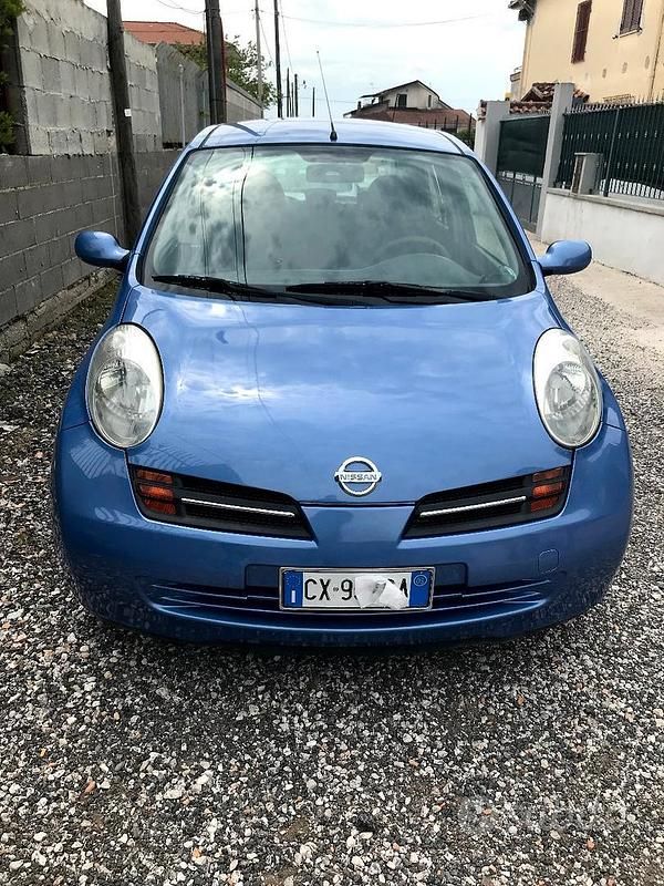 Usata Nissan Micra 65 CV (47 kW) 2005 Blu Berlina