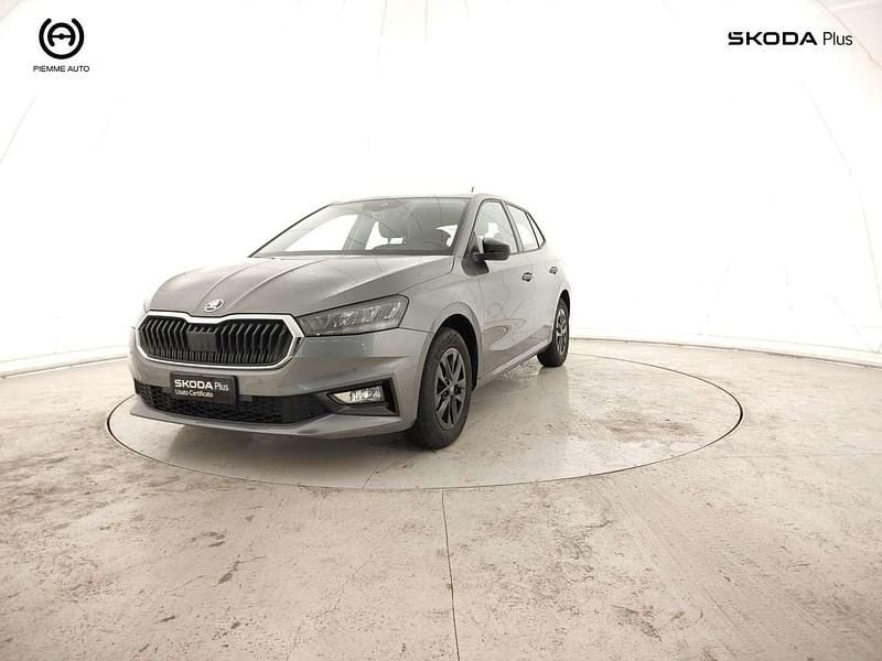 Grigio Usata 2025 Skoda Fabia Due volumi | 16.400 € (Buon prezzo) - Immagine 1/4