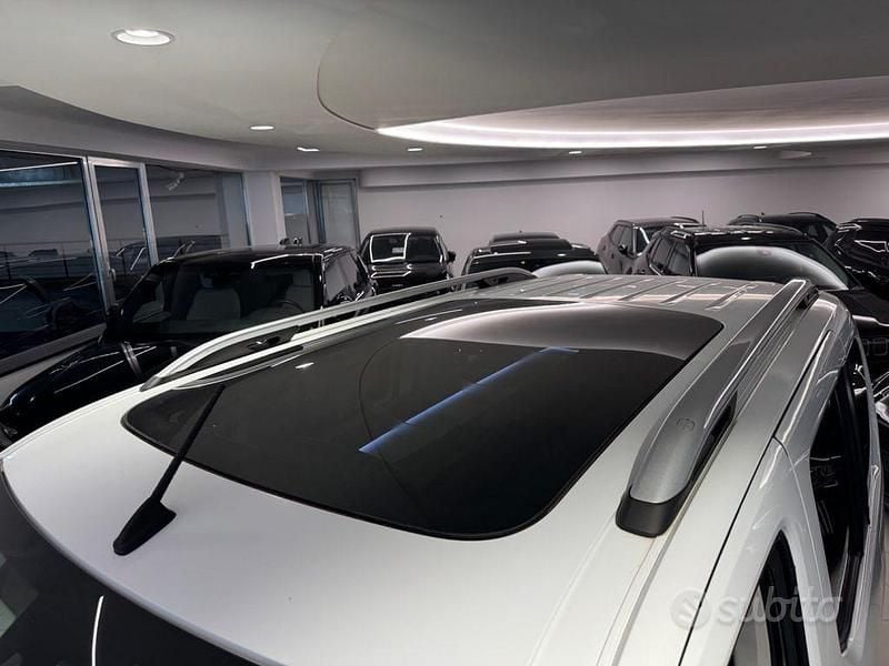 Usata Opel Combo Life Innovation 102 CV (75 kW) 2019 Bianco Monovolume