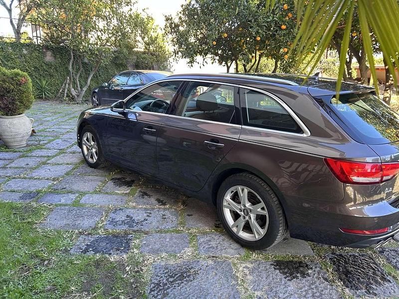 Usata Audi A4 Business 190 CV (139 kW) 2016 Other Station wagon