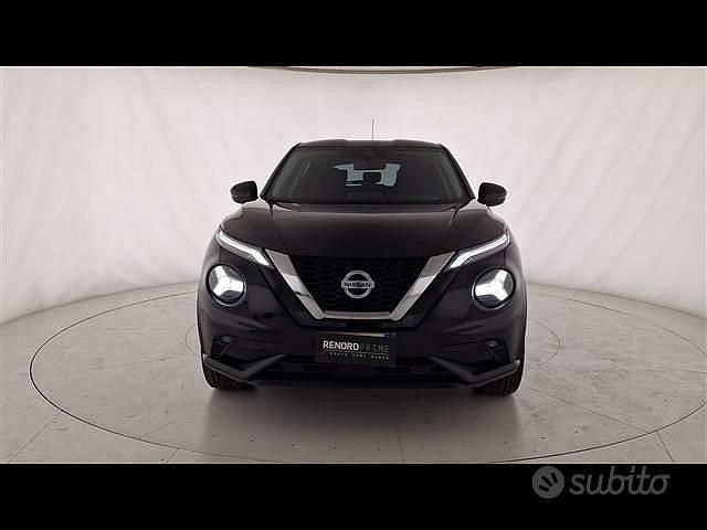 Usata Nissan Juke Acenta 114 CV (83 kW) 2022 Black metallic SUV