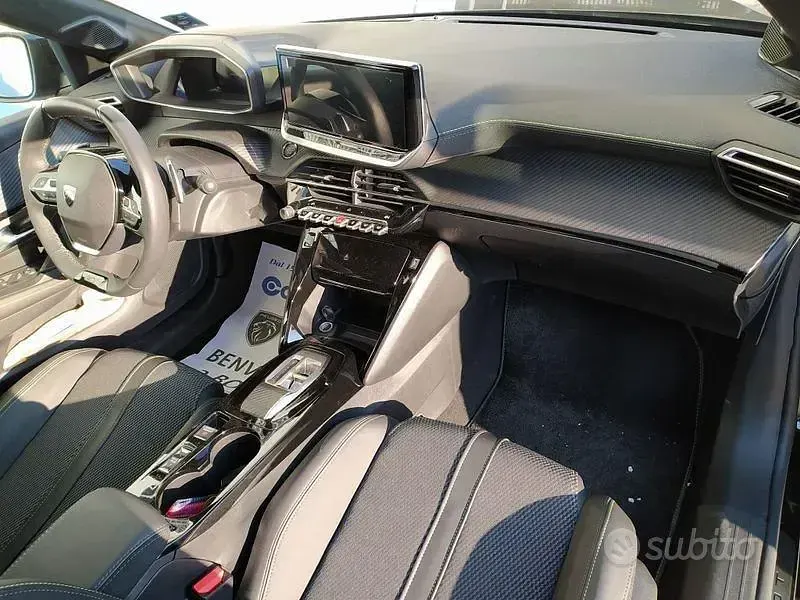 Usata Peugeot 208 GT 145 CV (106 kW) 2025 Nero Utilitaria
