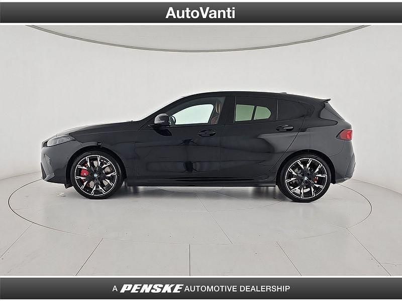 Nuova BMW 120 M Sport 150 CV (110 kW) 2025 Nero Utilitaria