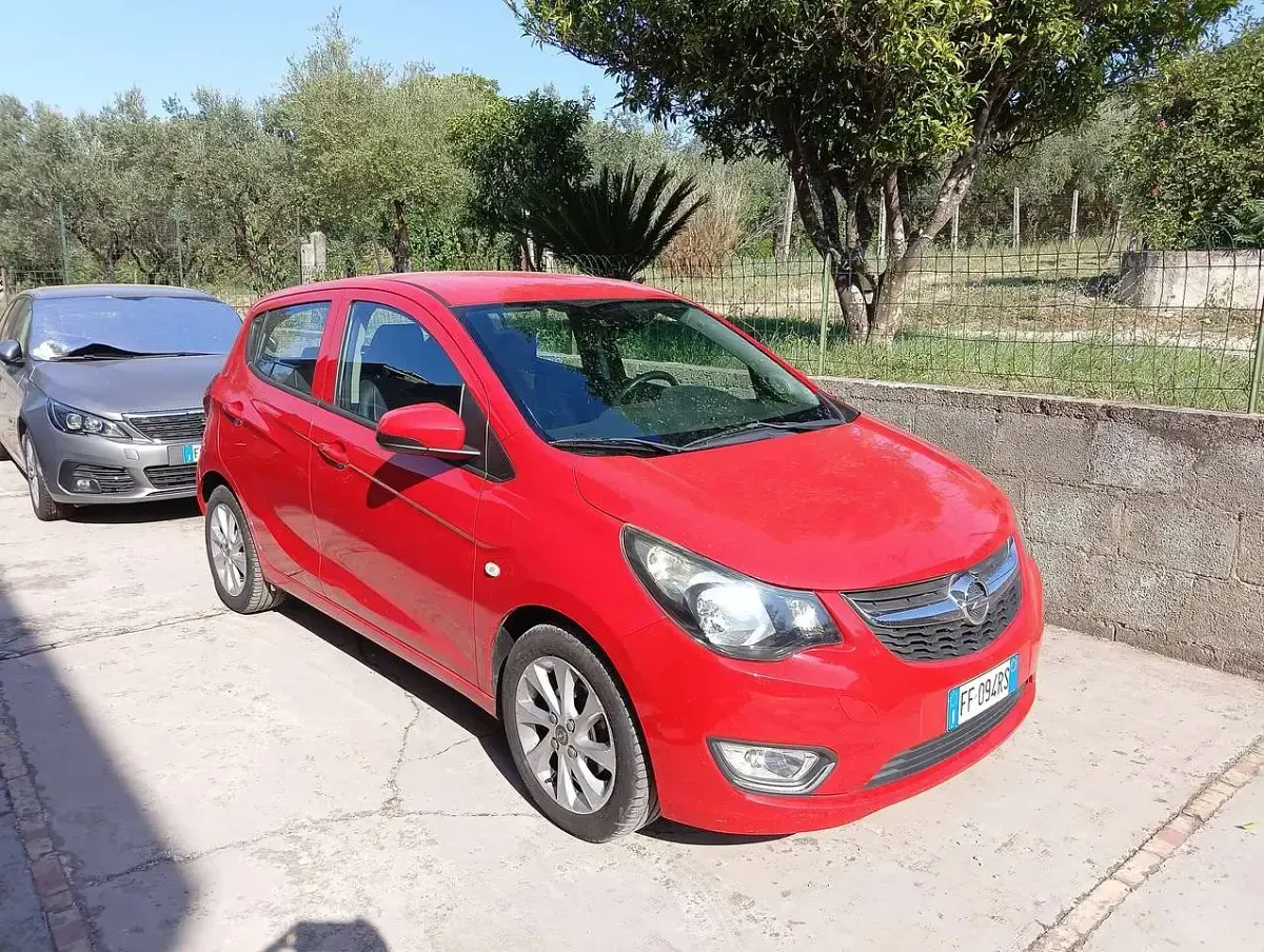 Usata Opel Karl 73 CV (53 kW) 2016 Rosso Utilitaria