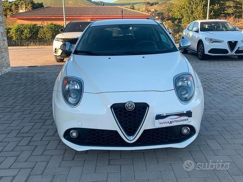 Second-hand Alfa Romeo MiTo 95 CP (69 kW) 2016 Alb Hatchback