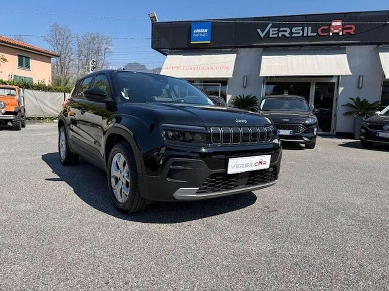 Nero Usata 2023 Jeep Avenger Altitude SUV | 19.900 € (Buon prezzo) - Immagine 1/4